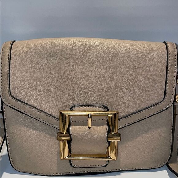 Elegant Beige Crossbody Bag - Picture 2 of 8